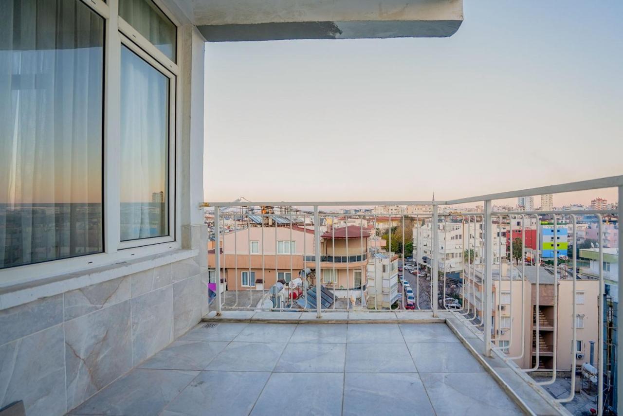 Central And Comfy Flat With Balcony In Muratpasa Antalya Eksteriør bilde